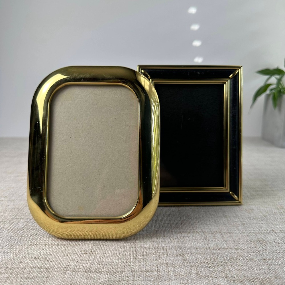 Vintage Brass Picture Frames Set of 2 4x6 Gold Black Korea Hollywood Regency